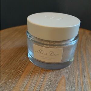 Miss Dior Bath Pearls, NWT